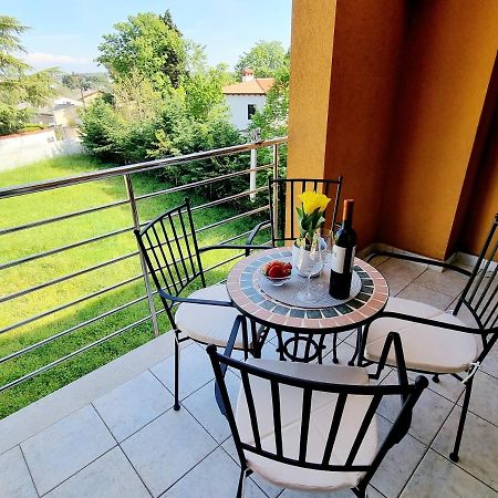 App Oleander Apartment Umag Exterior photo